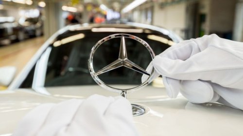 Mercedes-Benz going all-electric by 2025