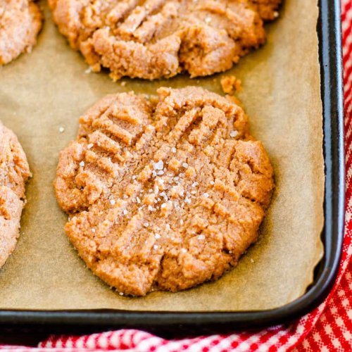 Low Carb Peanut Butter Cookies