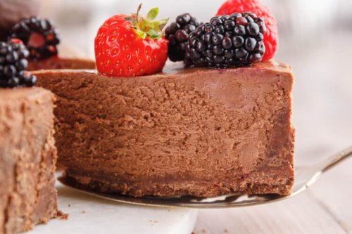 14 Delicious Low-Sugar Treats to Keep Your Sweet Tooth in Check
