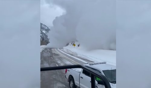 Watch a Giant Avalanche Cover a Road in Utah