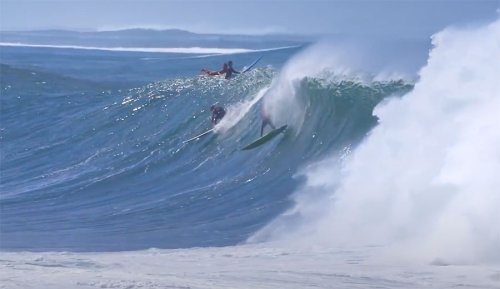 Kelly Slater, John John Florence, and More Surf Pumping Waimea