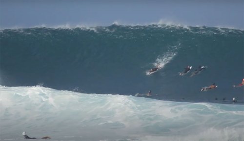 Just a 20-Second Clip of Flynn Novak (Almost) Making an Epic Pipeline Wave