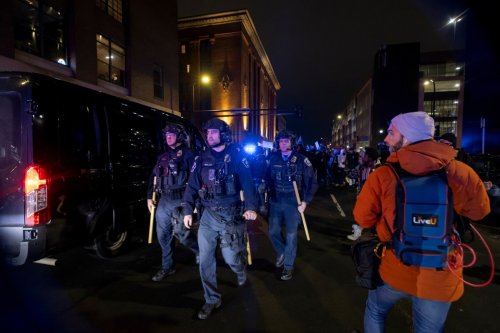 Secret ICE Agent Tried to “Entice” Minneapolis Activists Into Confrontational Tactics