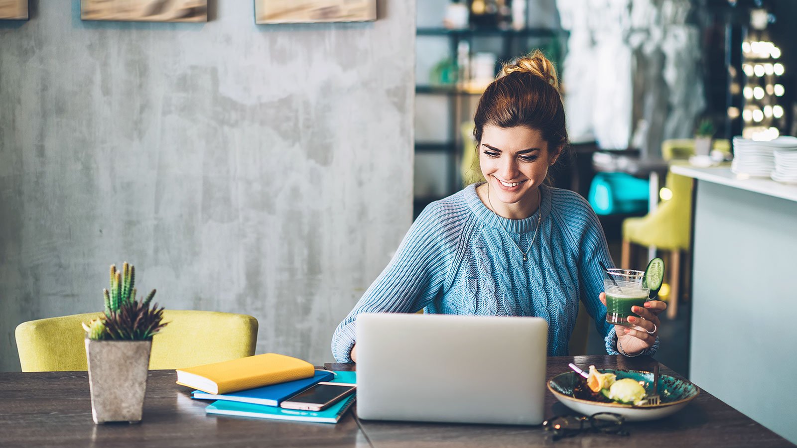 The off-putting color you should never wear to your zoom meetings