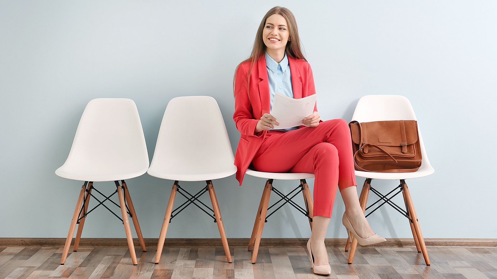 7 super smooth job hunting habits that will help you stand out in a pandemic