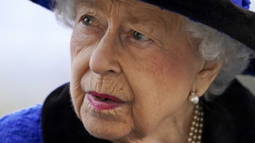 Why Royal Experts Are Saying The Queen Needs To Brace Herself