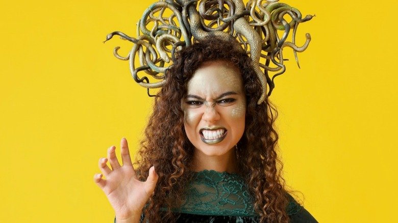 The Makeup Tutorial That Will Turn You Into Medusa In Time For Halloween