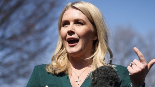 Karoline Leavitt's Petty Jab At Tim Walz Hints She's Turning Into Mini Trump