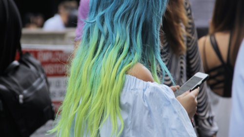 Dip-Dyed Hair Is The Eclectic Trend You'll Want To Try This Spring