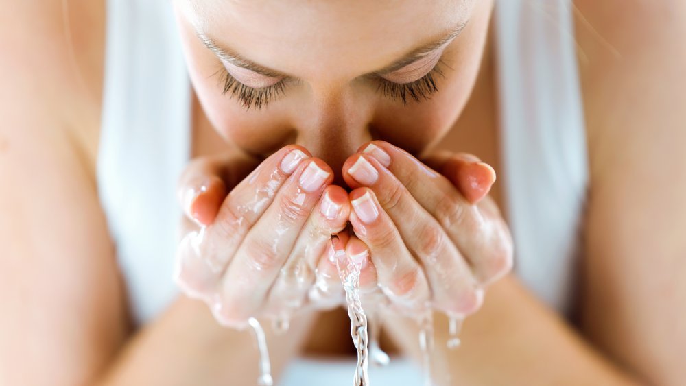 14 Things You Should Never Wash Your Face With