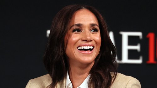 Meghan Markle's Harvest Post Is Peak Performative & The Internet Isn't Fooled