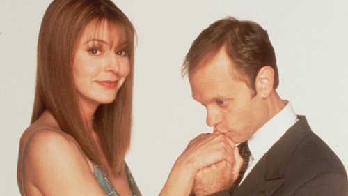 Here's What Happened To Daphne From Frasier