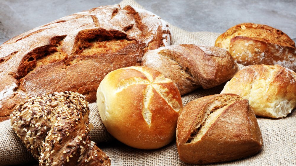What It Really Means When You Crave Carbs