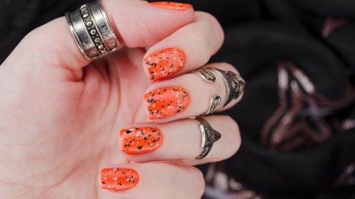 Halloween Nail Trends That You'll Want To Try In 2022