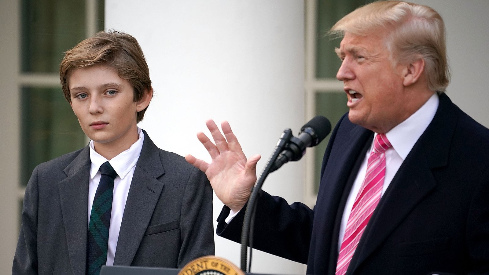 Expert Tells Us Barron Trump's Body Language At Rally Suggests He May Not Want The Spotlight After All - The List