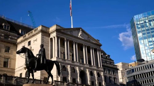 Bank of England keeps interest rates on hold