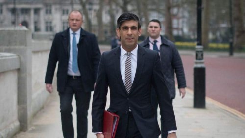 Leadership contest 'imminent': Rishi Sunak breaks off interview when asked to give Johnson his full backing