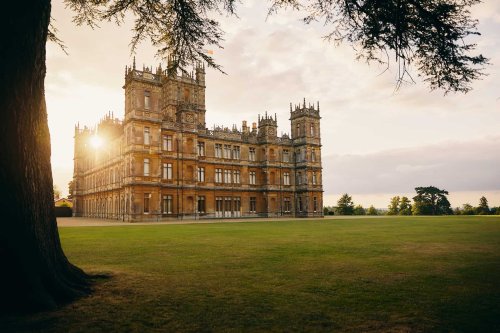 Downton Abbey castle scraps weddings 'because of Brexit'