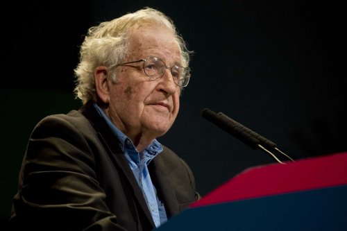 Noam Chomsky: 'England has stuck itself with a rightwing buffoon'