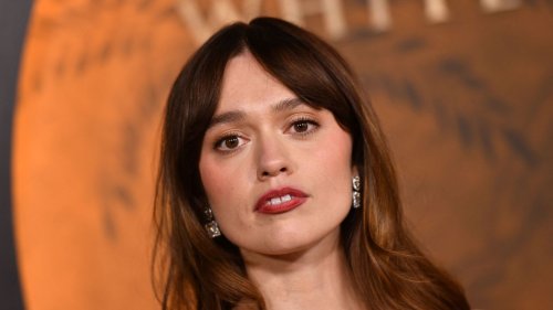 ‘White Lotus’ Star Aimee Lou Wood Expresses “Pure Rage” Over U.K. Anti-Trans Ruling