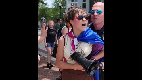 A 13-Year-Old Wearing a Bisexual Flag Was Arrested While Protesting in Florida