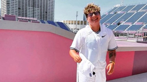 This Nonbinary Olympic Skater Was Repeatedly Misgendered on Air