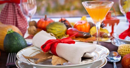15 Delicious Thanksgiving Cocktail Recipes to Try This Year