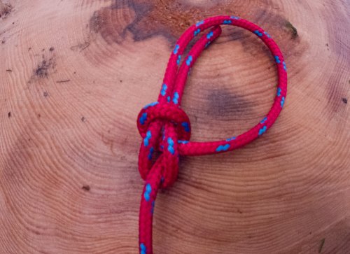 Learn How to Tie a Bowline Knot in 5 Easy Steps
