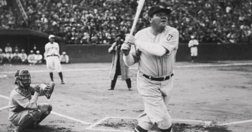 Babe Ruth explains how to swing a baseball bat in this incredible 90-year-old-video