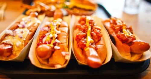 This is how a hot dog is made (and yes, it’s as gross as you think ...