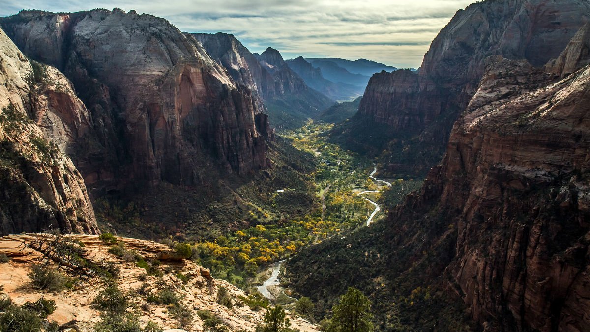 The 6 Best Day Hikes in U.S. National Parks