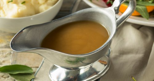 Make rich, savory Thanksgiving gravy with this easy trick
