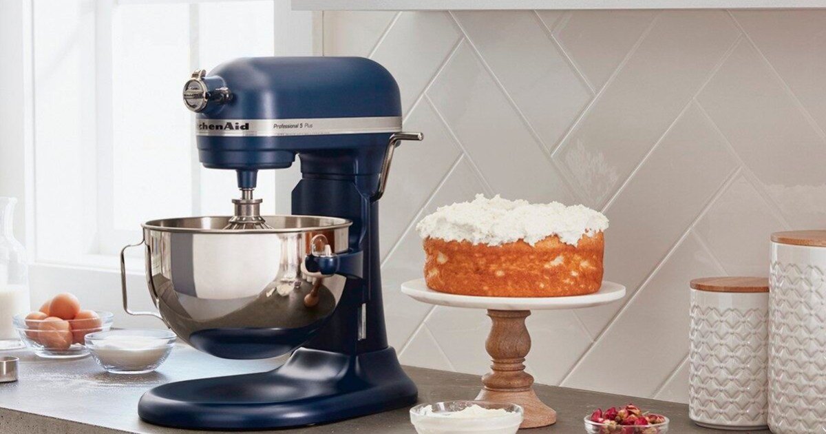 Don’t Miss This KitchenAid Mixer Cyber Monday Deal
