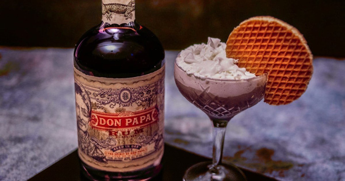 6 Best Candy-Themed Drinks and Cocktails for Halloween