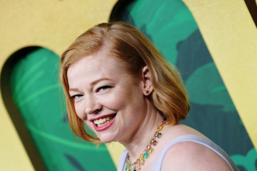 Sarah Snook Announces Arrival of First Baby with Sentimental Photo ...