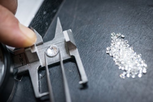 Lab-Grown Diamonds Giant Goes Out of Business as Prices for ‘a Girl’s Best Friend’ Plummet