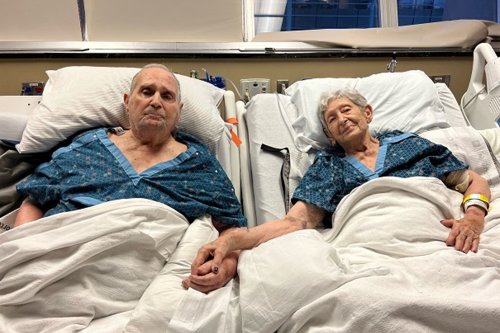 Hospital Helps Couple Married For 69 Years Comfort Each Other One Last Time: ‘They Haven’t Stopped Holding Hands’