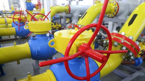 Russian Gas Flows to Europe Fall as Ukraine Halts Route