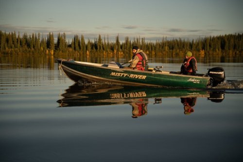 Carbon and caribou: why the Dene Tha’ are forging a plan to protect a northern Alberta lake | The Narwhal