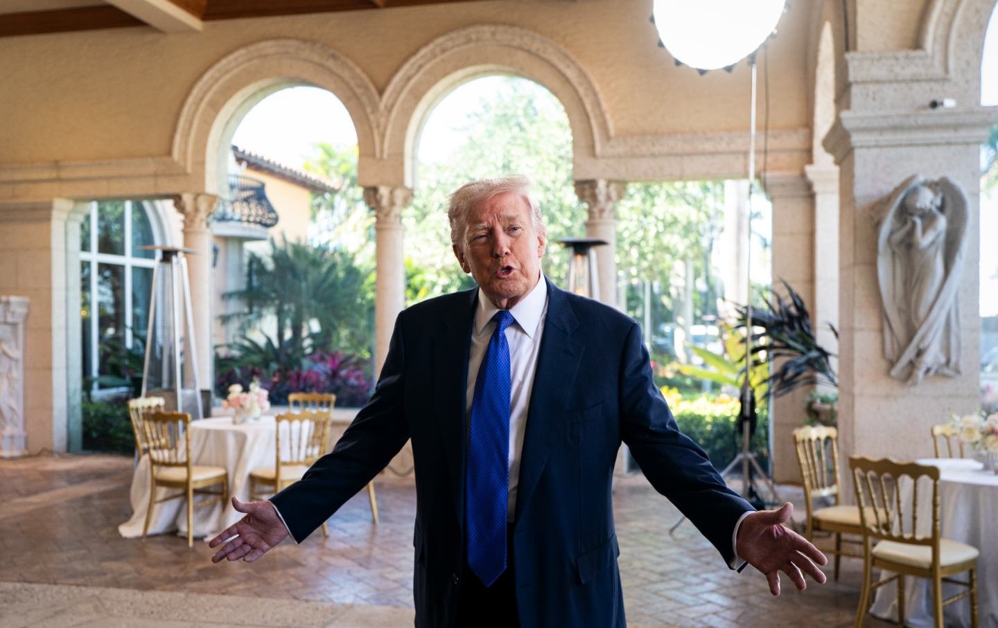 How Trump Became the Biggest Crook in the History of Democracy