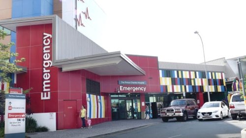 Snap lockdown for Qld after unvaccinated hospital worker's infection - Flipboard