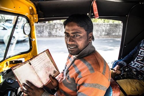 他便宜我們30盧比的車錢，卻多賺了我們600盧比：一堂從印度嘟嘟車司機身上學到的商學課 - The News Lens 關鍵評論網