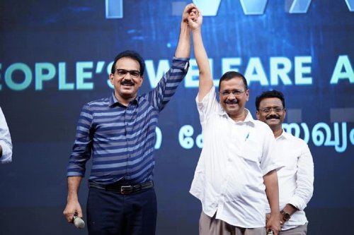AAP forges alliance with Twenty20 in Kerala, Arvind Kejriwal addresses meet in Kochi