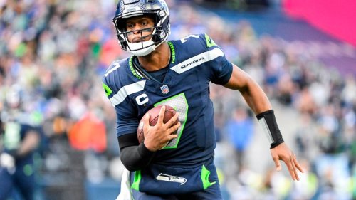 At NFL meetings, Seahawks’ new coach has an answer to those wanting a QB competition