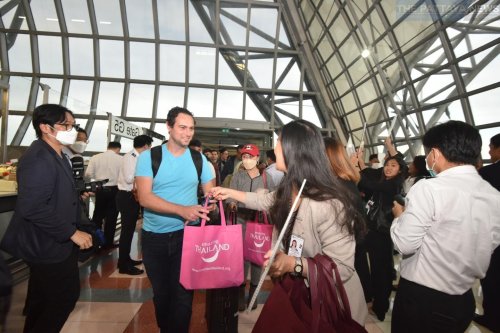 Bangkok welcomes Air Canada’s seasonal non-stop flight from Vancouver