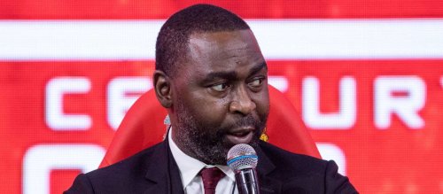 Andy Cole’s dinner helps plug £40k hole left by Sir Jim Ractliffe’s decision to cut funding to ex-players’ group