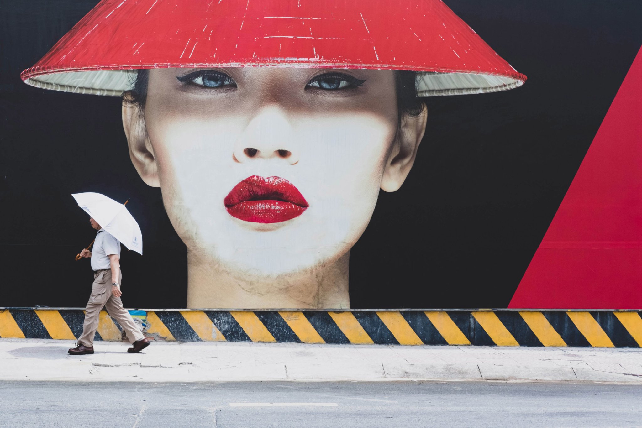 Urban Beings: Beauty's Translation in Street Photography by Adrien Jean