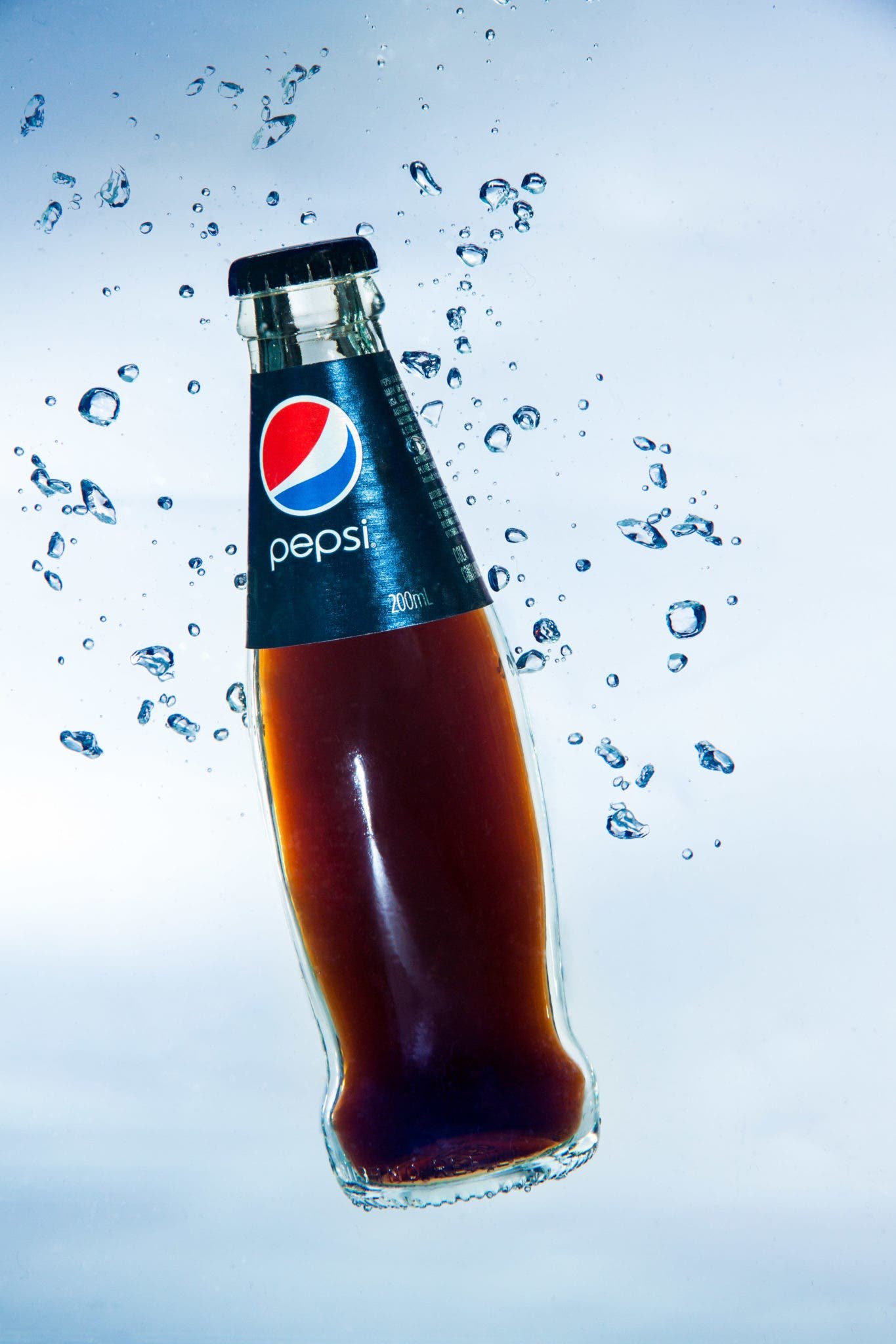 Creating the Photograph: Ashwin Arumugam's "Pepsi Bottle" - The Phoblographer