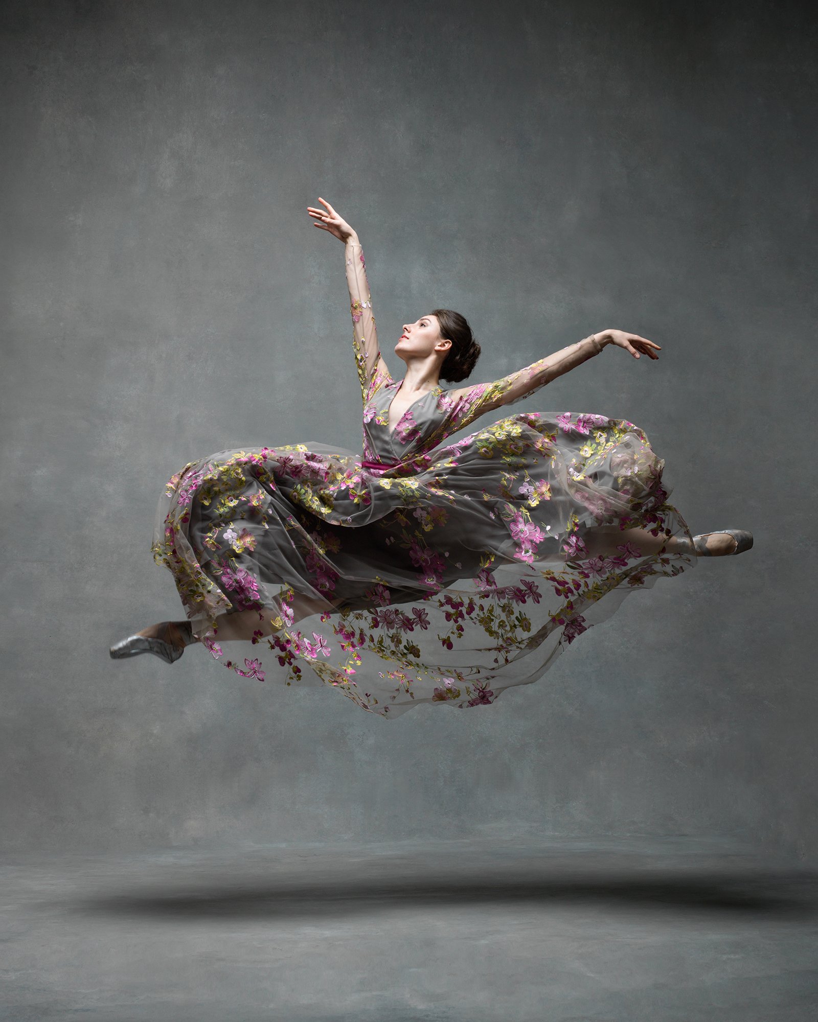 Collaborating with Dancers in the Studio as a Photographer