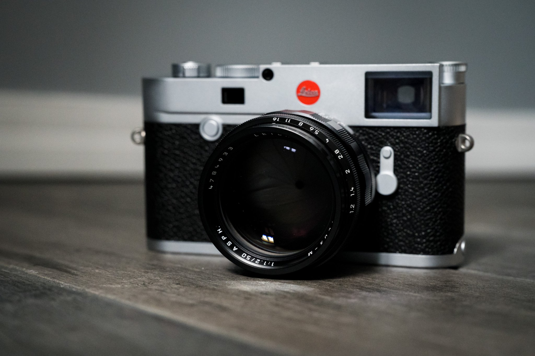 These Leica Lenses Render a Medium Format Look You'll Adore